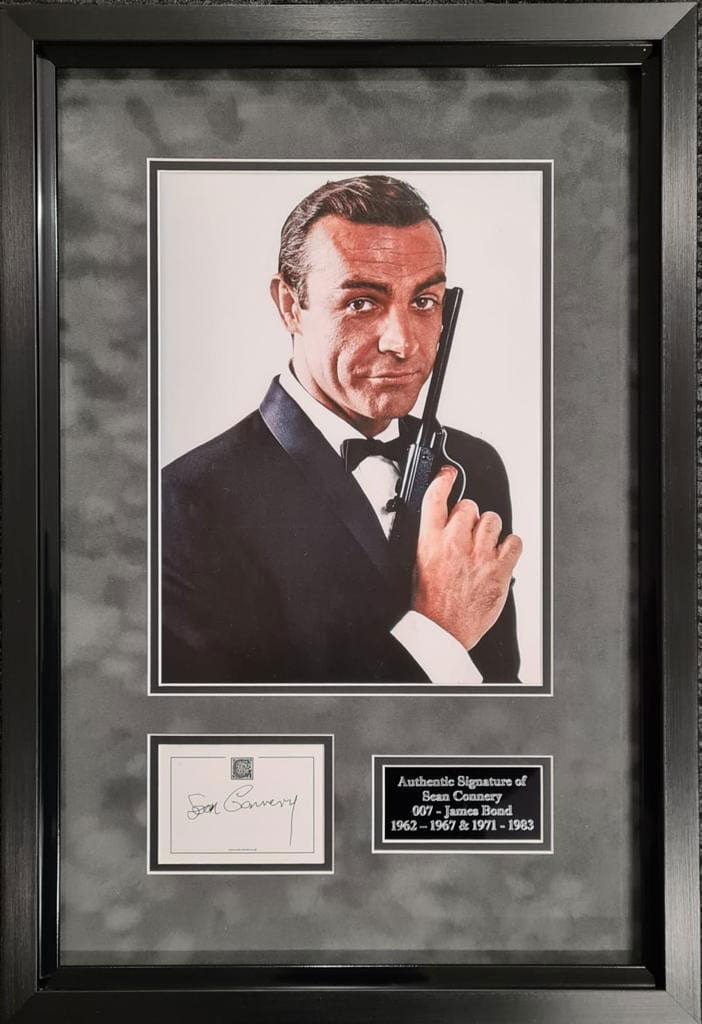 Sean Connery Signed 007 Display