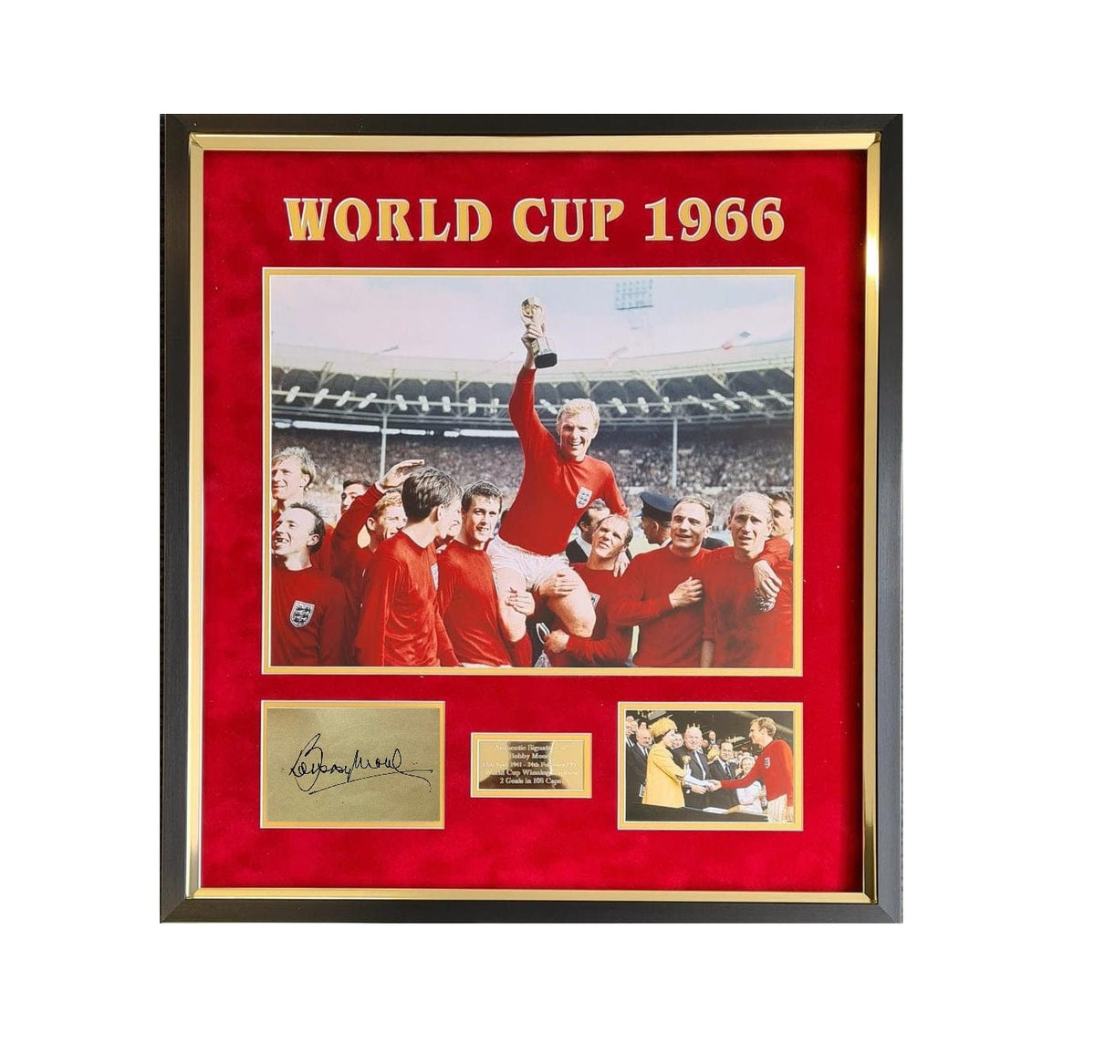 Bobby Moore signed 1966 World Cup Final display – England